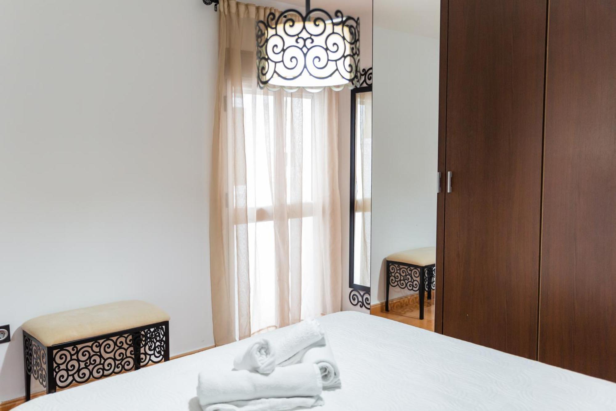 Apartamento Al-Alba กอร์โดบา ภายนอก รูปภาพ