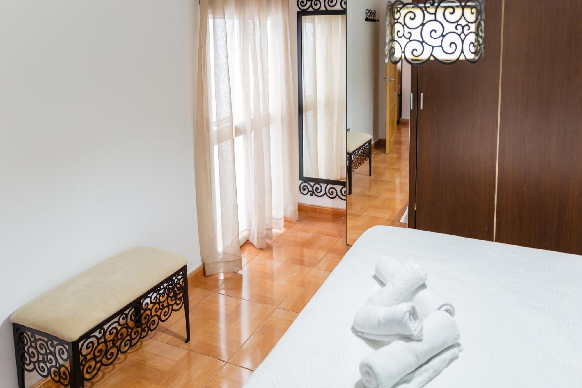 Apartamento Al-Alba กอร์โดบา ภายนอก รูปภาพ