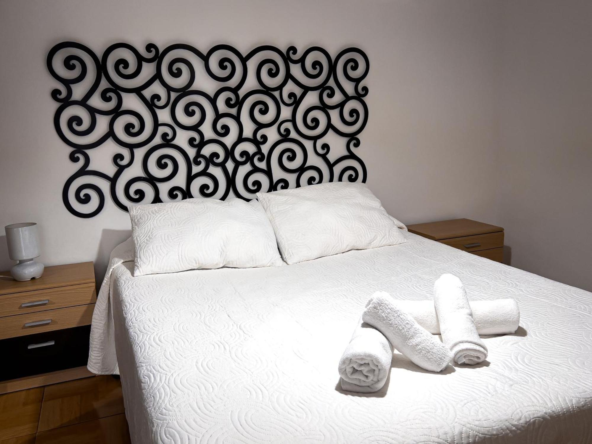 Apartamento Al-Alba กอร์โดบา ภายนอก รูปภาพ